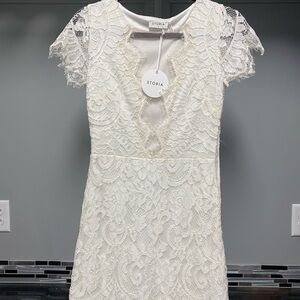 Storia White Lace Dress